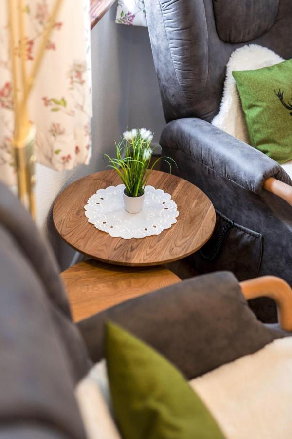 Goellner Hof Apartment Unterwoessen Ngoại thất bức ảnh