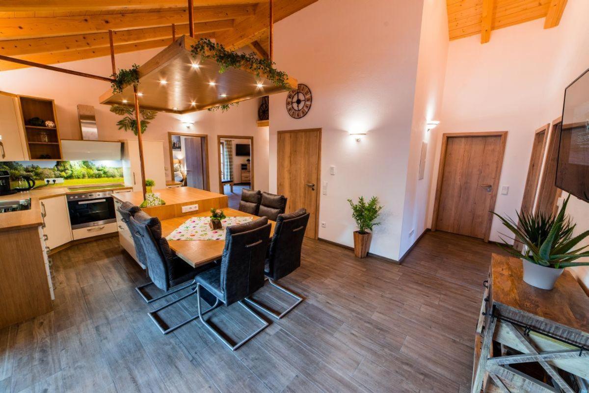 Goellner Hof Apartment Unterwoessen Ngoại thất bức ảnh
