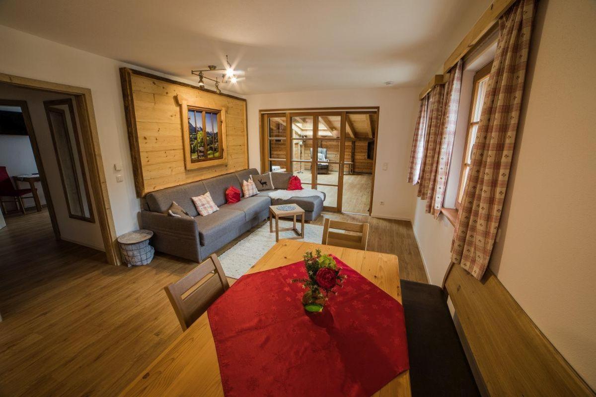 Goellner Hof Apartment Unterwoessen Ngoại thất bức ảnh