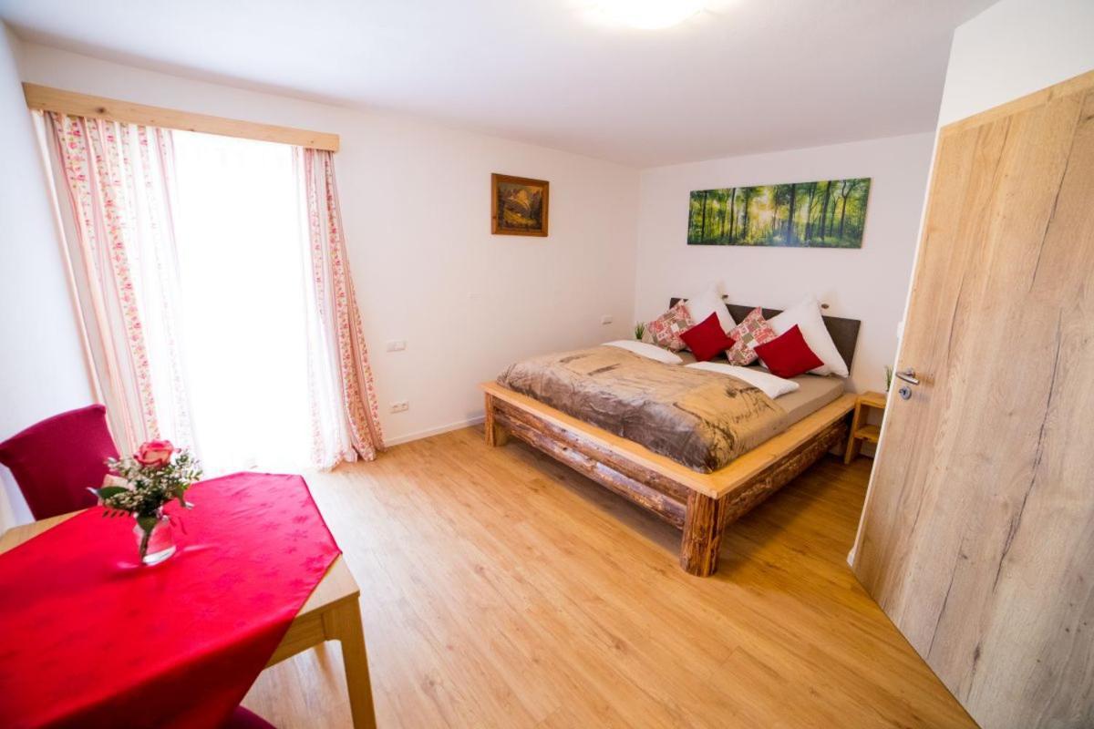 Goellner Hof Apartment Unterwoessen Ngoại thất bức ảnh