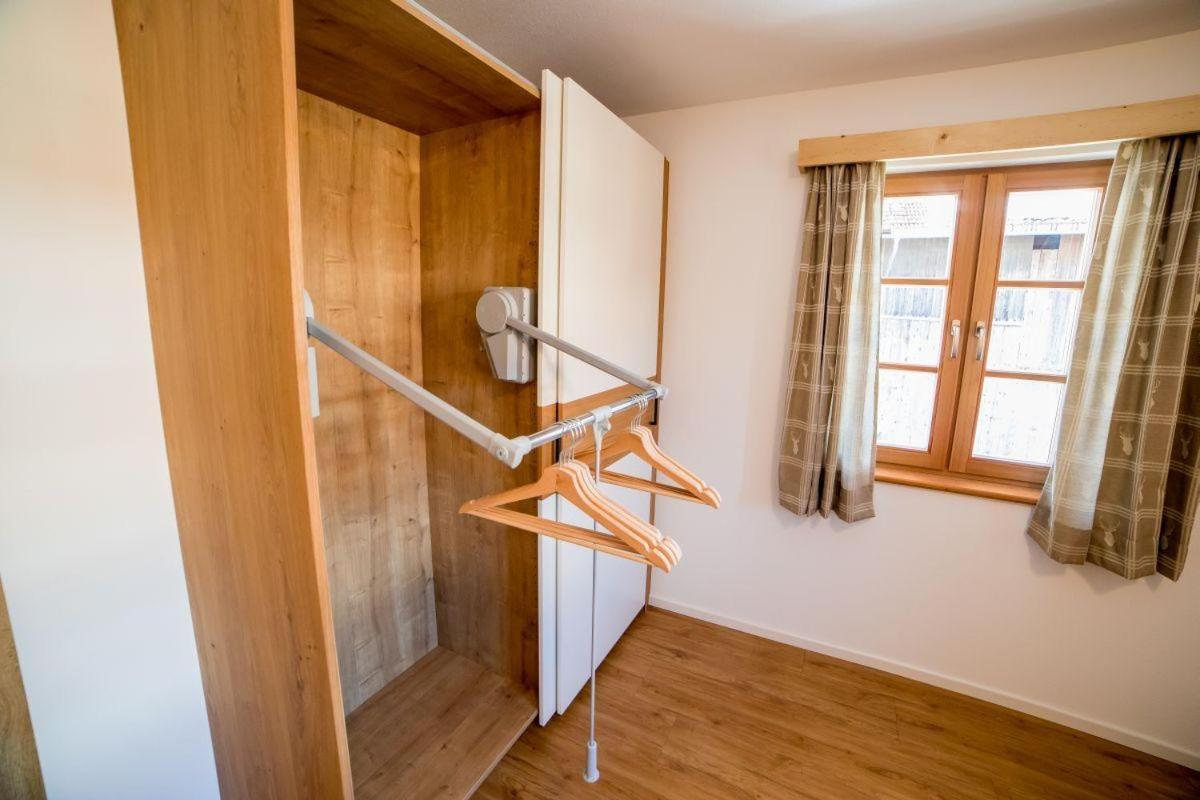 Goellner Hof Apartment Unterwoessen Ngoại thất bức ảnh